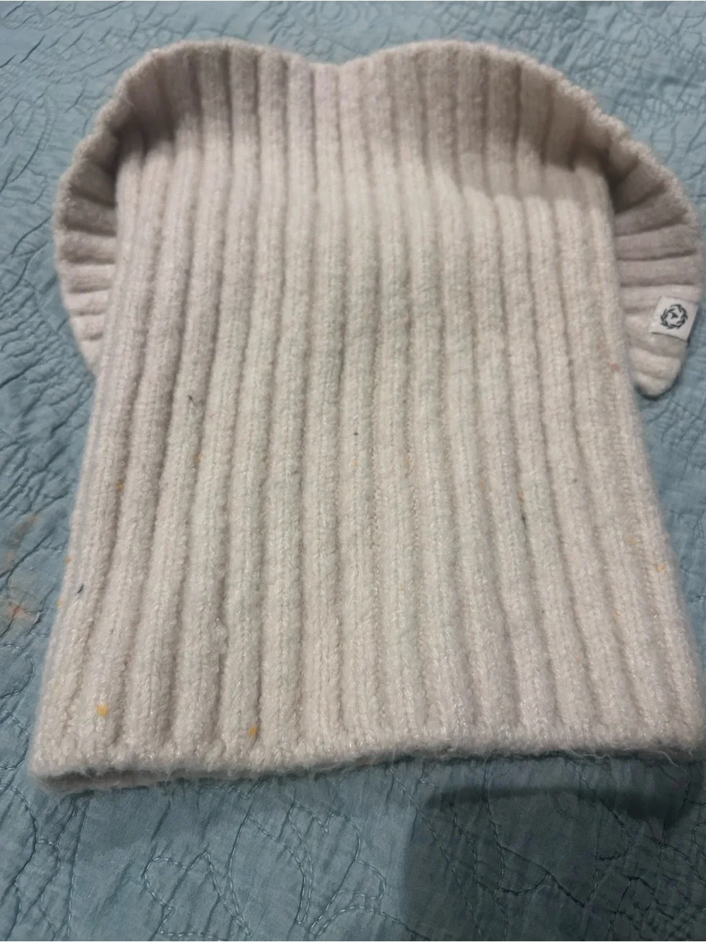 Cozy Ribbed Fold-Over Neck Women's Sweater in Light Cream